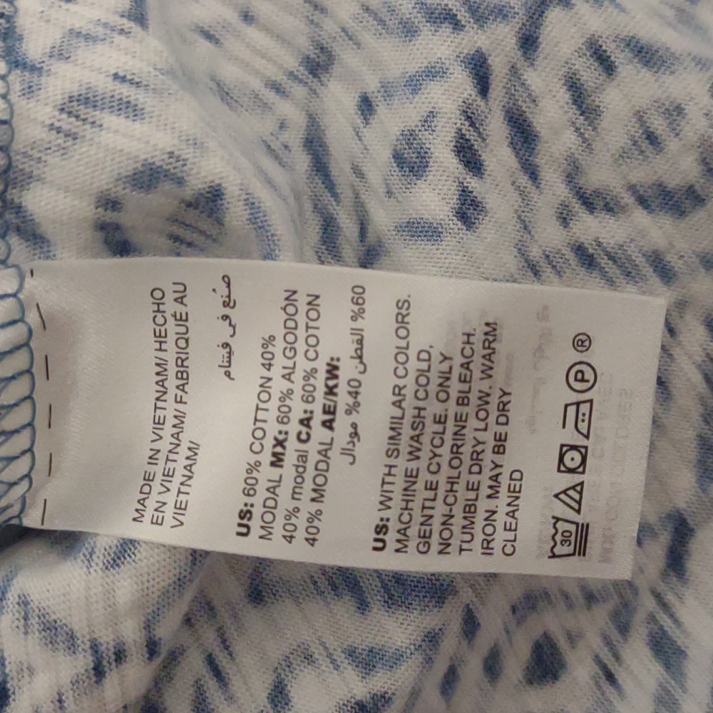 Chico's Women's White and Blue Diamond Patterned Blouse Size (1) Medium - Picture 12 of 14
